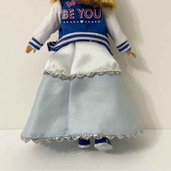 Snow Queen Lottie Doll Arklu - Picture 7 of 16